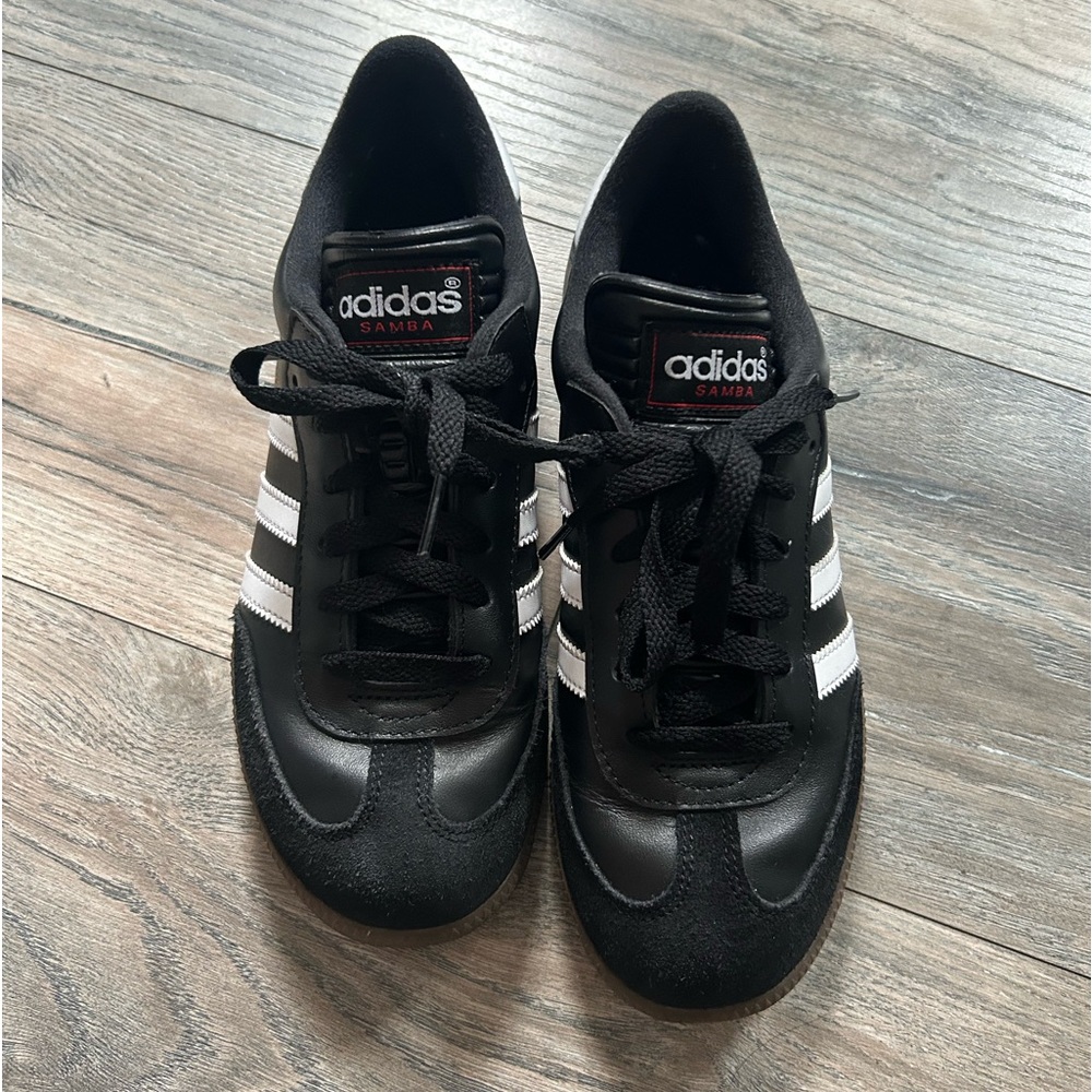 Adidas Sambas
